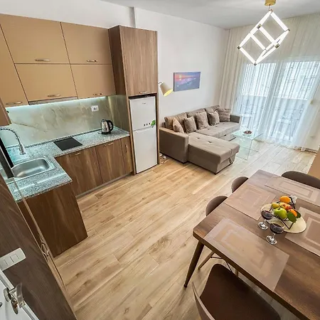 Cafex 815 Apartment